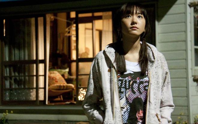 实习公司误缴社保致应届生无法落户上海法院